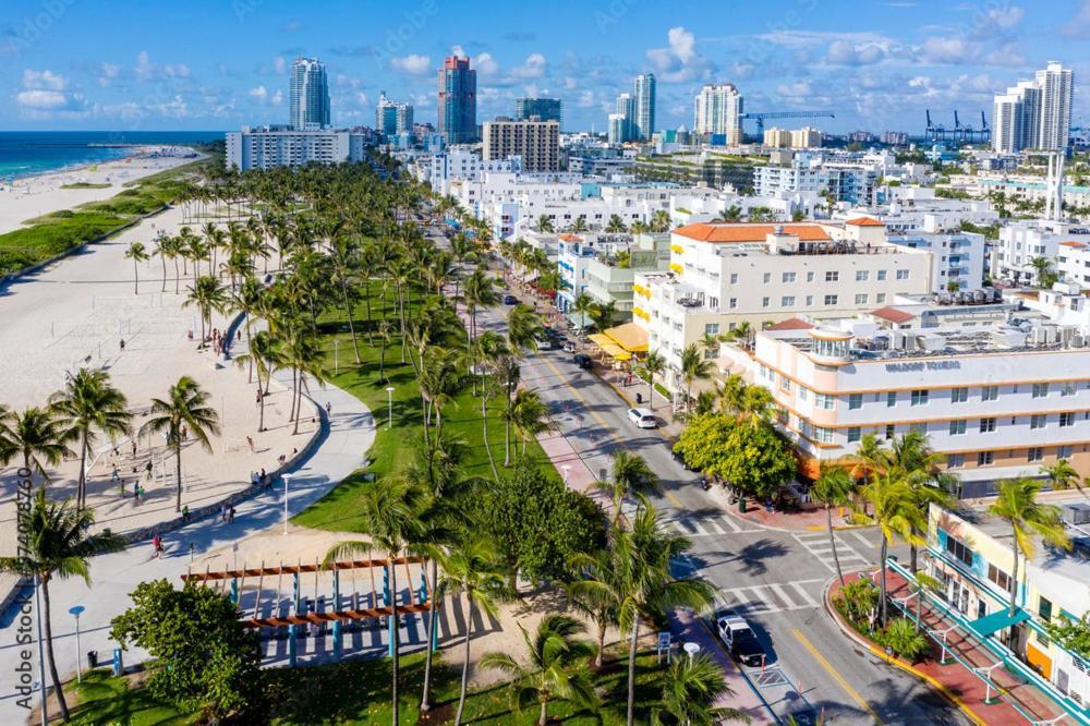 Private Rooms Close To Miami Airport - Free Parking - 01 Zewnętrze zdjęcie