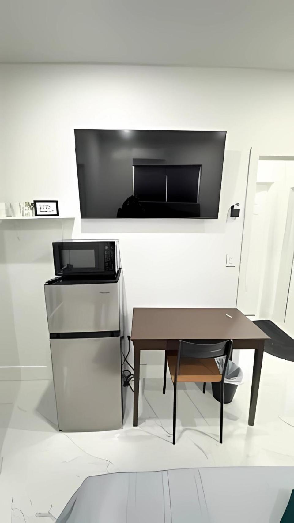 Private Rooms Close To Miami Airport - Free Parking - 01 Zewnętrze zdjęcie